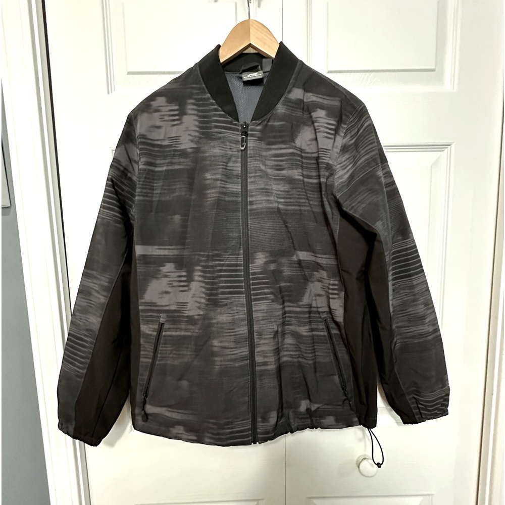 New Balance light bomber/wind jacket.